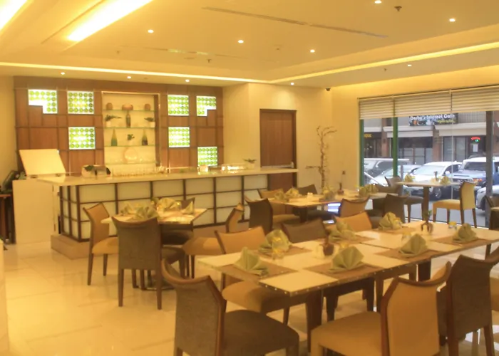 百尼德梅森拉萨尔酒店 4* 马尼拉