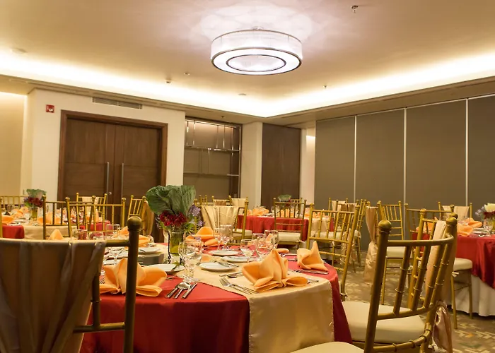 Benilde Maison De La Salle Hotel 4*