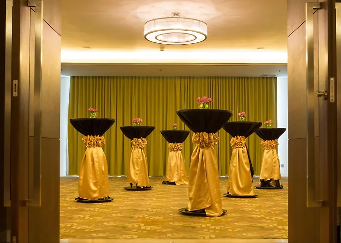 Hotel Benilde Maison De La Salle Manila