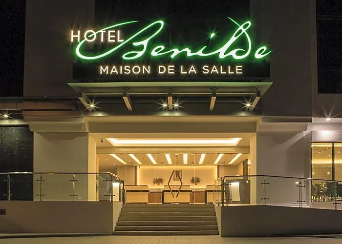 Benilde Maison De La Salle Hotel 4*