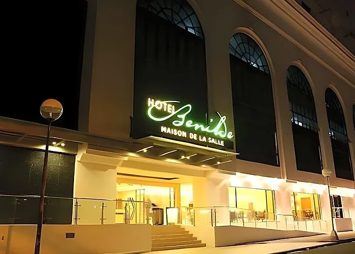 Benilde Maison De La Salle Hotel 4*