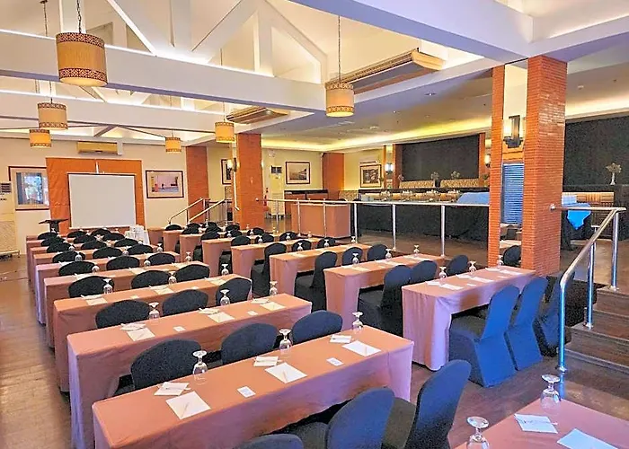 Benilde Maison De La Salle Hotel 4*